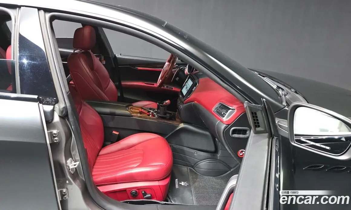 Maserati Ghibli 2017 3.0 автомат (гидро), фото 11