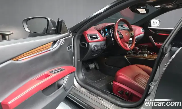 Maserati Ghibli 2017 3.0 автомат (гидро), миниатюра 10