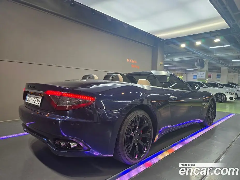 Maserati Gran Cabrio 2010 4.7 автомат (гидро), фото 16