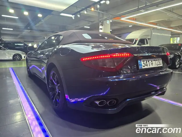 Maserati Gran Cabrio 2010 4.7 автомат (гидро), миниатюра 6