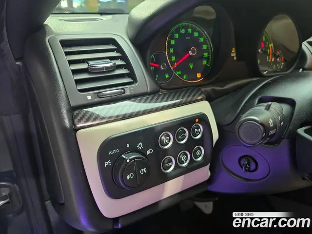 Maserati Gran Cabrio 2010 4.7 автомат (гидро), миниатюра 9