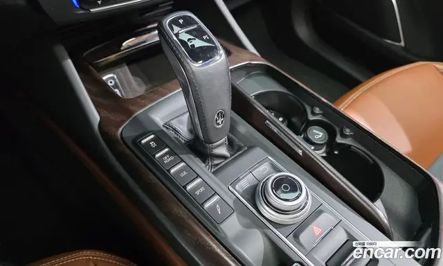 Maserati Levante 2019 3.0 автомат (гидро), миниатюра 9