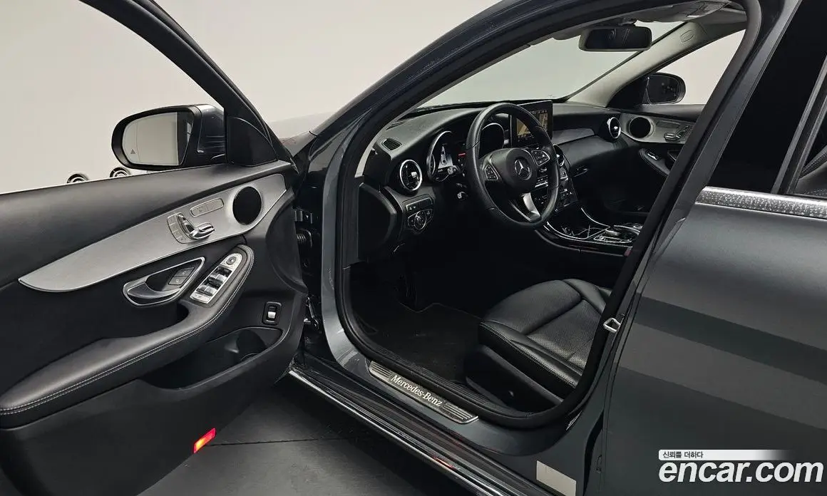 Mercedes-Benz C-Class 2018 2.1 автомат (гидро), фото 12