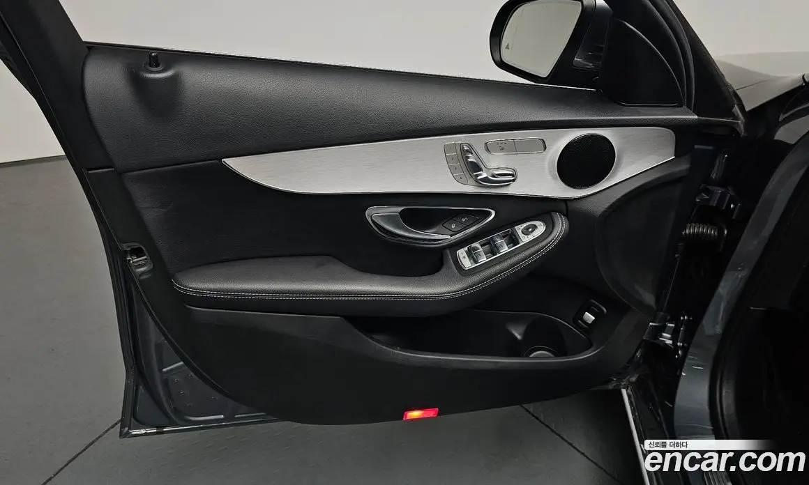 Mercedes-Benz C-Class 2018 2.1 автомат (гидро), фото 13