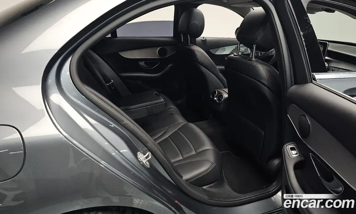 Mercedes-Benz C-Class 2018 2.1 автомат (гидро), фото 17