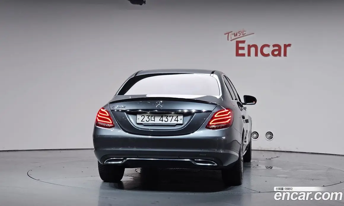 Mercedes-Benz C-Class 2018 2.1 автомат (гидро), фото 3