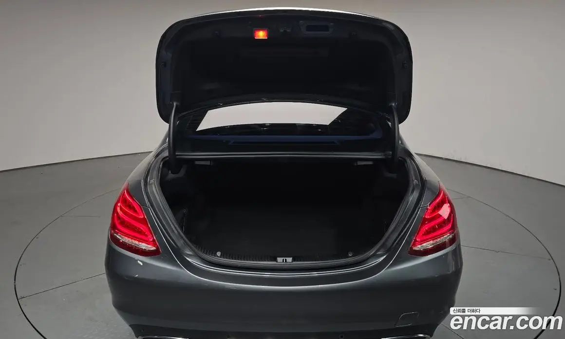 Mercedes-Benz C-Class 2018 2.1 автомат (гидро), фото 25