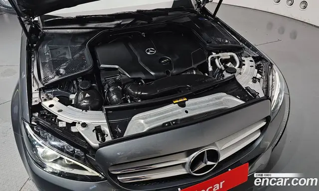 Mercedes-Benz C-Class 2018 2.1 автомат (гидро), миниатюра 5