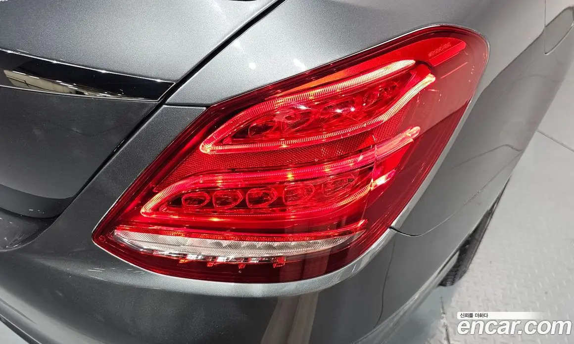 Mercedes-Benz C-Class 2018 2.1 автомат (гидро), фото 8
