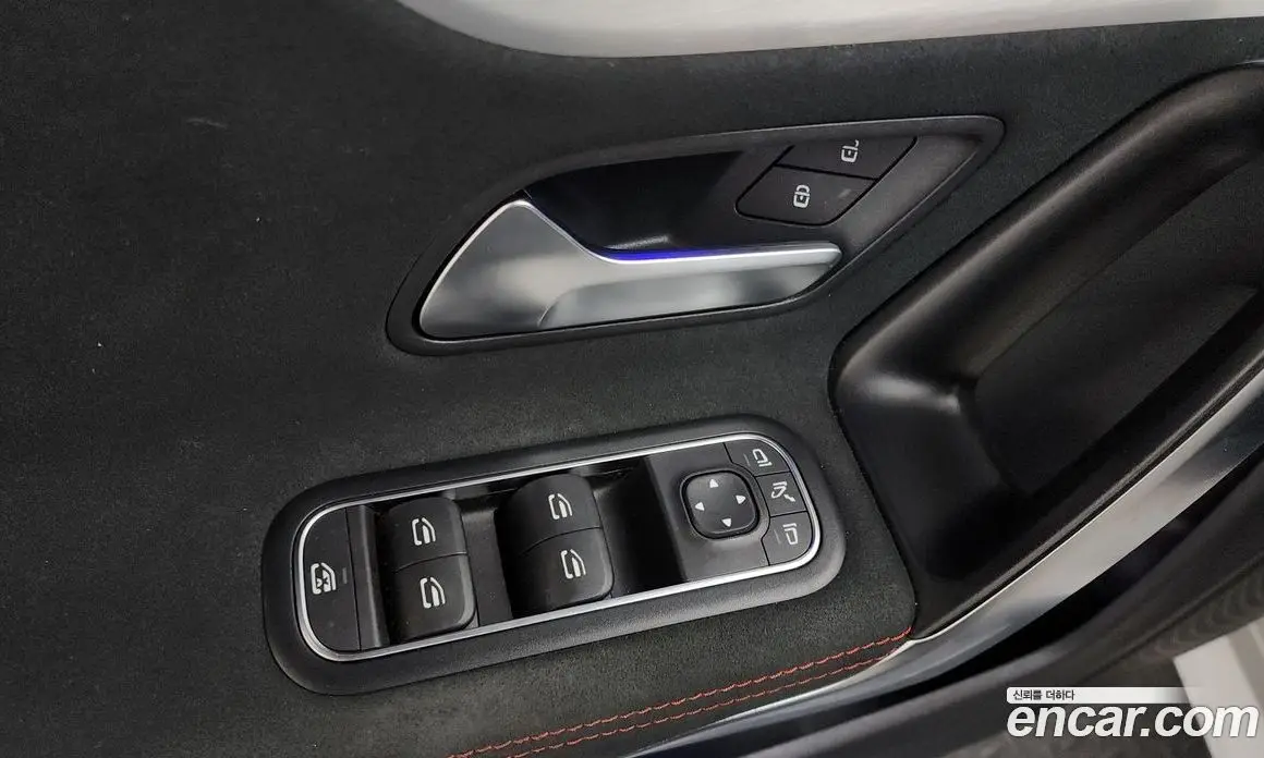 Mercedes-Benz CLA-Class 2023 2.0 автомат (гидро), фото 28