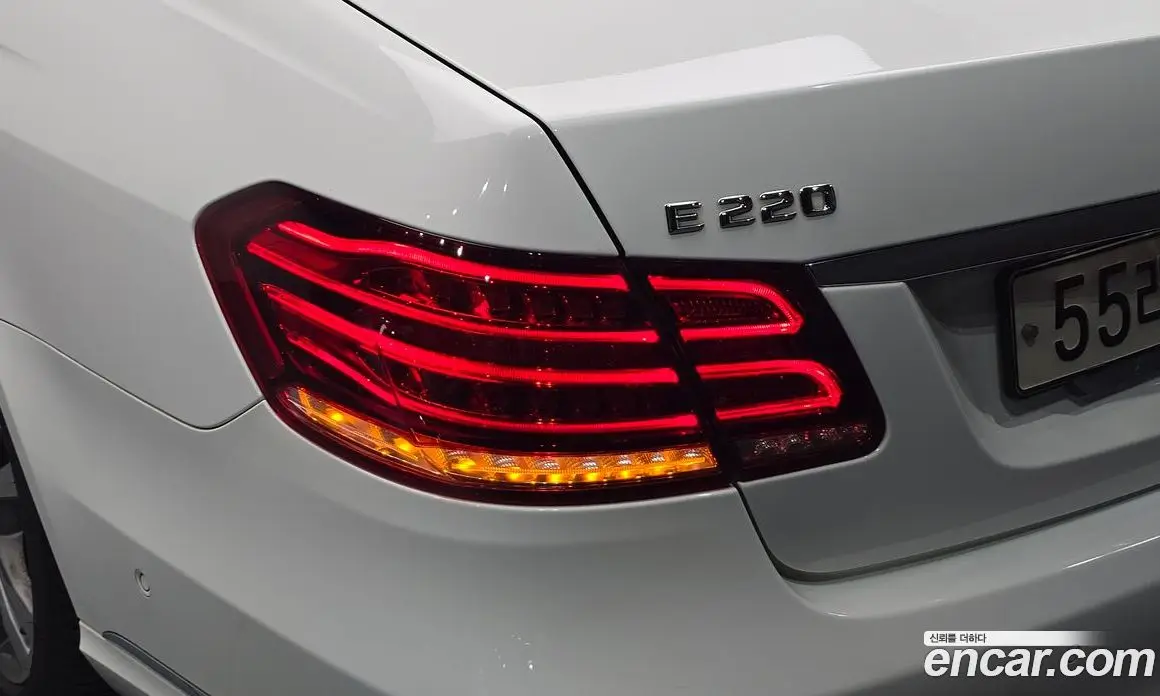 Mercedes-Benz E-Class 2014 2.1 автомат (гидро), фото 8