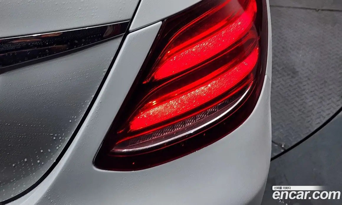 Mercedes-Benz E-Class 2017 1.9 автомат (гидро), фото 8