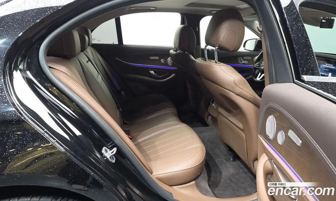 Mercedes-Benz E-Class 2018 2.0 автомат (гидро), фото 18