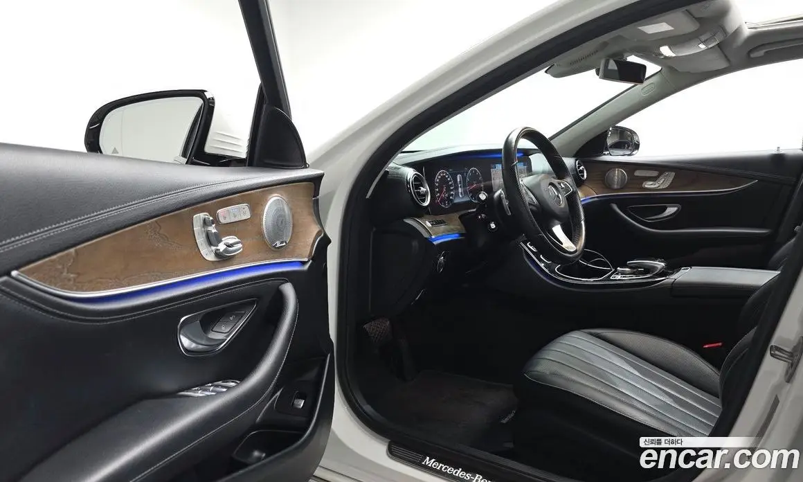 Mercedes-Benz E-Class 2018 2.0 автомат (гидро), фото 12