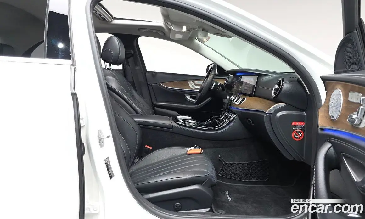 Mercedes-Benz E-Class 2018 2.0 автомат (гидро), фото 15
