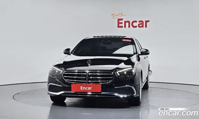 Mercedes-Benz E-Class 2020 2.0 автомат (гидро), миниатюра 2