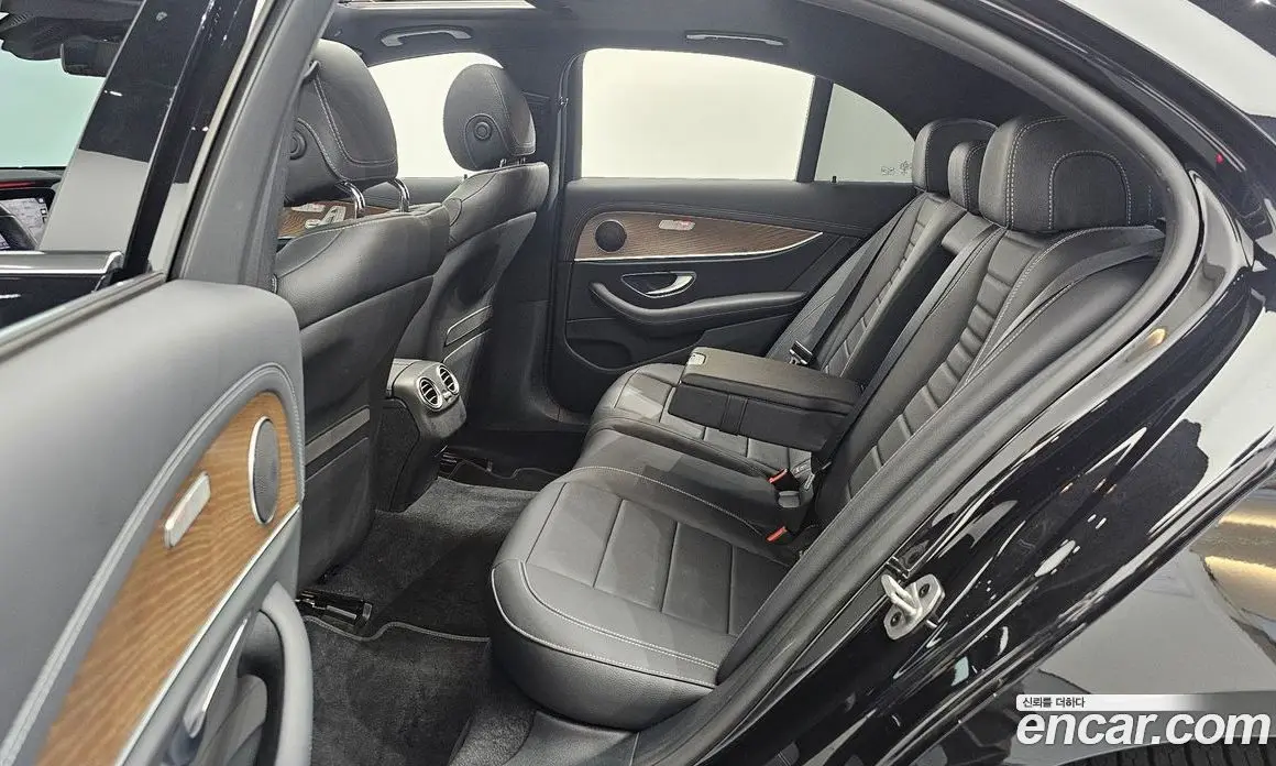 Mercedes-Benz E-Class 2020 2.0 автомат (гидро), фото 15