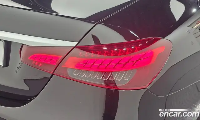 Mercedes-Benz E-Class 2020 2.0 автомат (гидро), миниатюра 8