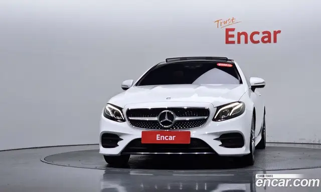 Mercedes-Benz E-Class 2020 1.9 автомат (гидро), миниатюра 2