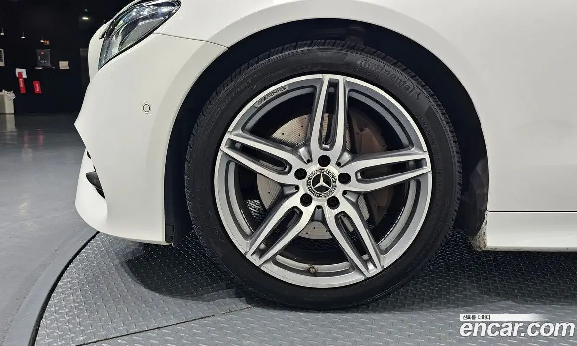 Mercedes-Benz E-Class 2020 1.9 автомат (гидро), фото 4