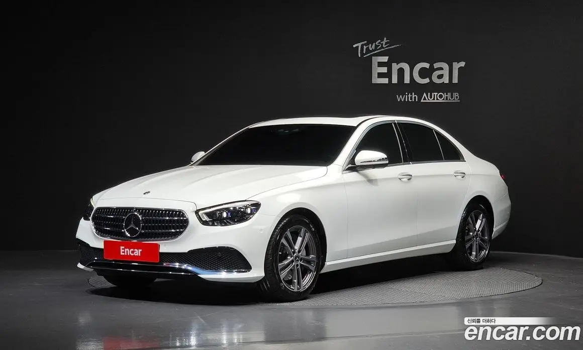 Mercedes-Benz E-Class 2021 2.0 автомат (гидро), фото 1 Mercedes-Benz E-Class 2021 2.0 автомат (гидро), фото 1