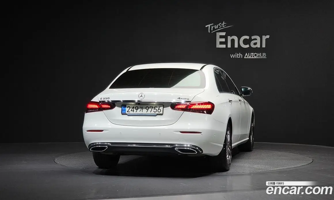 Mercedes-Benz E-Class 2021 2.0 автомат (гидро), фото 4 Mercedes-Benz E-Class 2021 2.0 автомат (гидро), фото 4