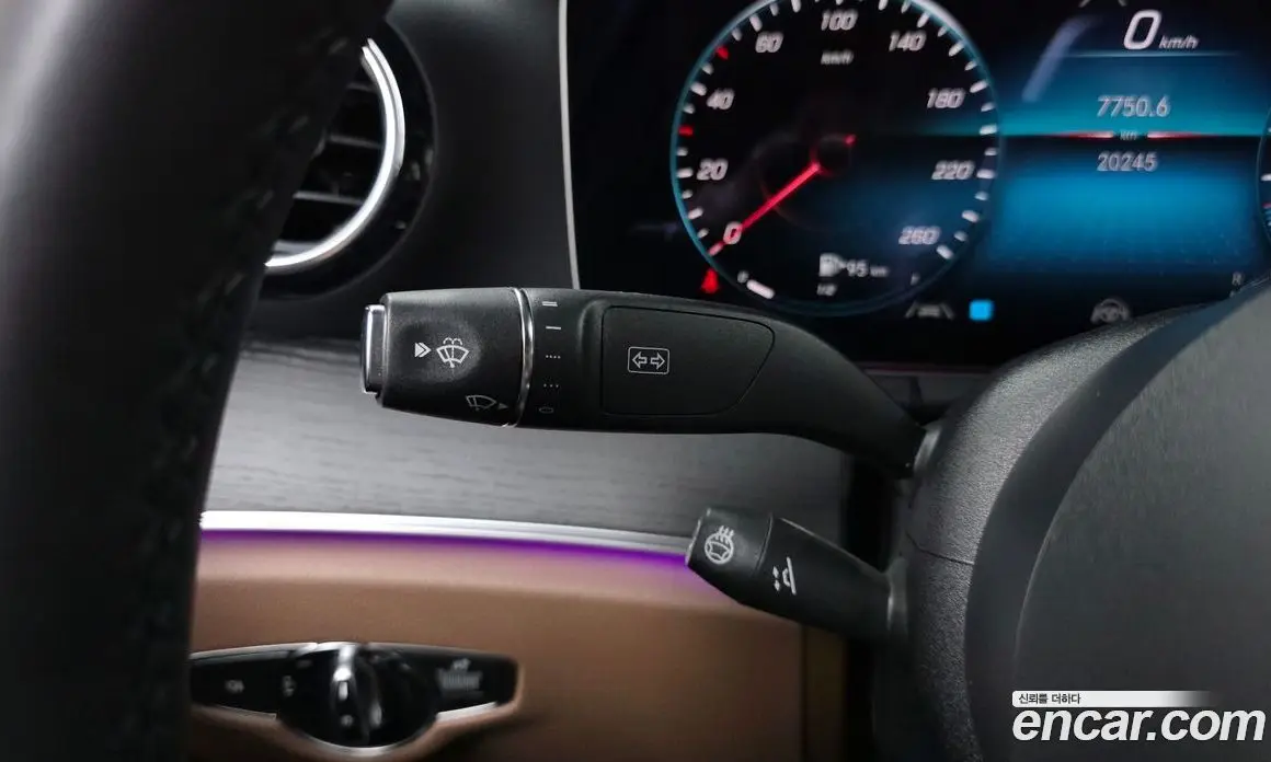 Mercedes-Benz E-Class 2022 2.0 автомат (гидро), фото 24
