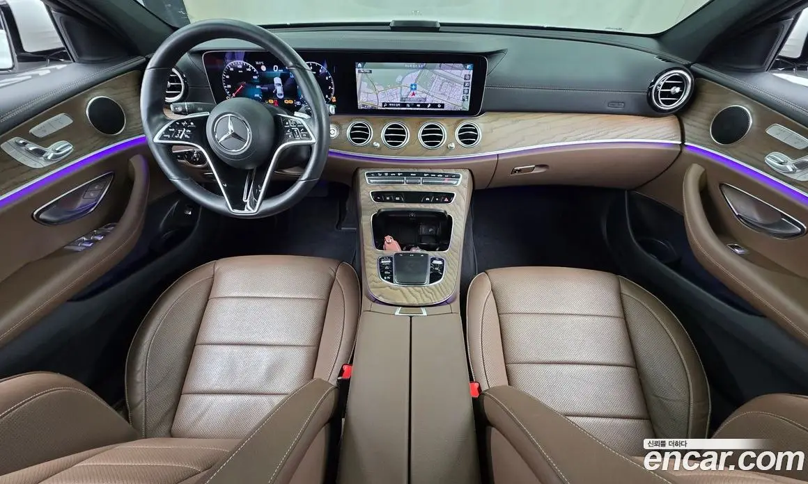 Mercedes-Benz E-Class 2023 2.0 автомат (гидро), фото 10