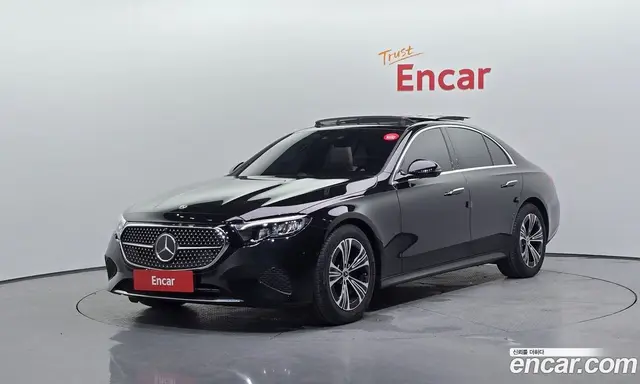 Mercedes-Benz E-Class 2025 2.0 автомат (гидро), миниатюра 1