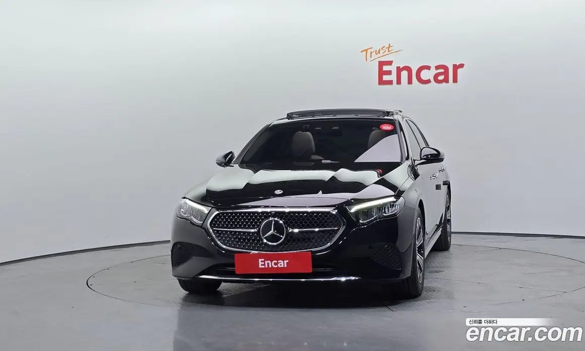 Mercedes-Benz E-Class 2025 2.0 автомат (гидро), фото 3