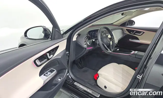 Mercedes-Benz E-Class 2025 2.0 автомат (гидро), миниатюра 10