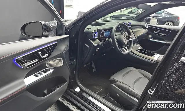 Mercedes-Benz GLC-Class 2024 2.0 автомат (гидро), миниатюра 12