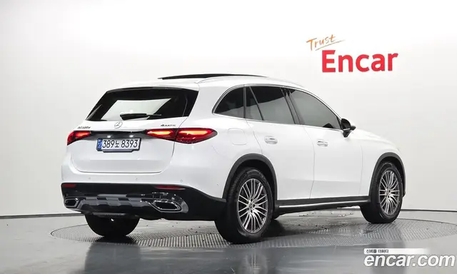 Mercedes-Benz GLC-Class 2025 2.0 автомат (гидро), миниатюра 2