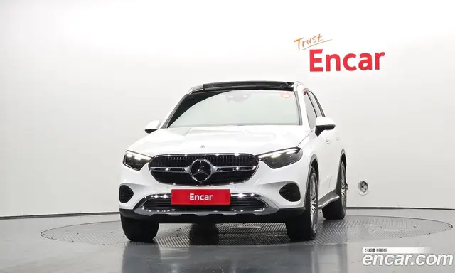 Mercedes-Benz GLC-Class 2025 2.0 автомат (гидро), миниатюра 3