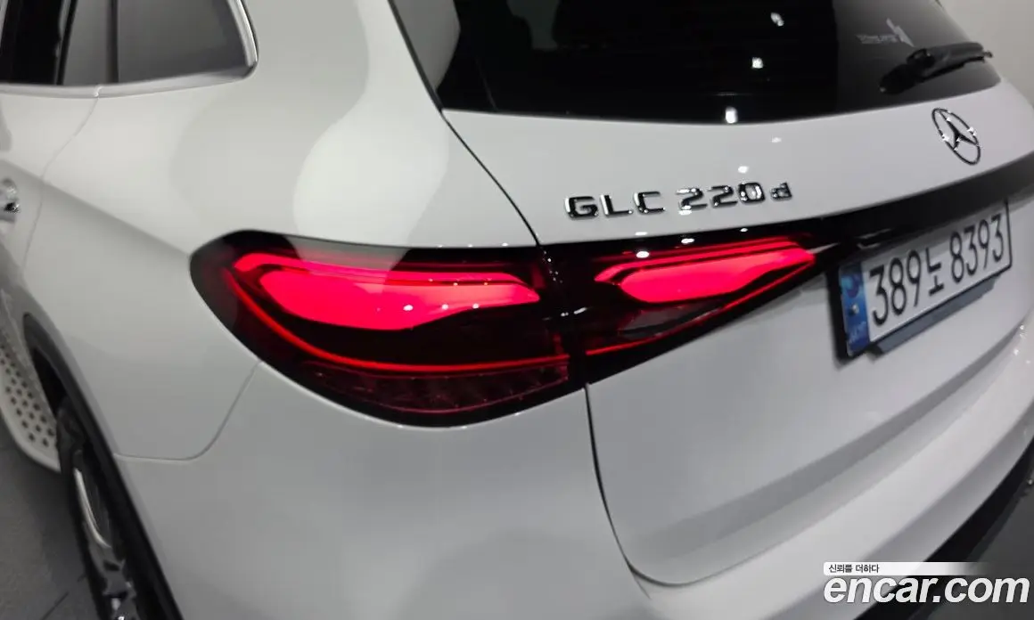 Mercedes-Benz GLC-Class 2025 2.0 автомат (гидро), фото 9