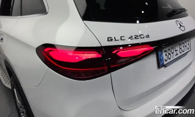 Mercedes-Benz GLC-Class 2025 2.0 автомат (гидро), миниатюра 9