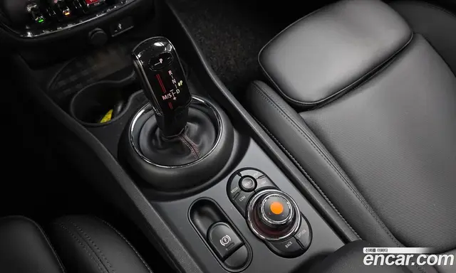 Mini Clubman 2020 2.0 автомат (гидро), миниатюра 9