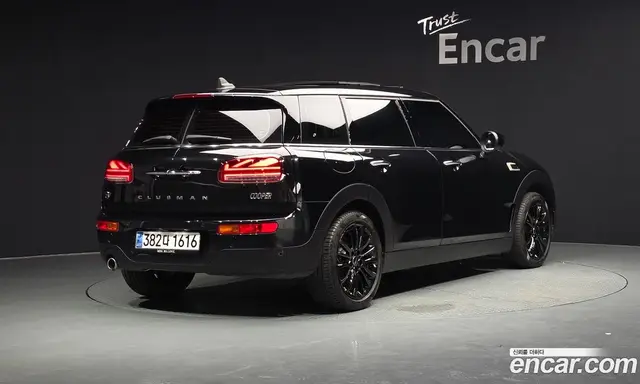 Mini Clubman 2023 1.5 автомат (гидро), миниатюра 2