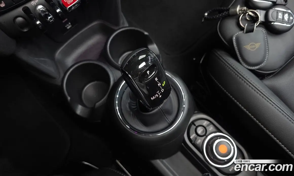Mini Cooper 2021 1.5 автомат (гидро), фото 12