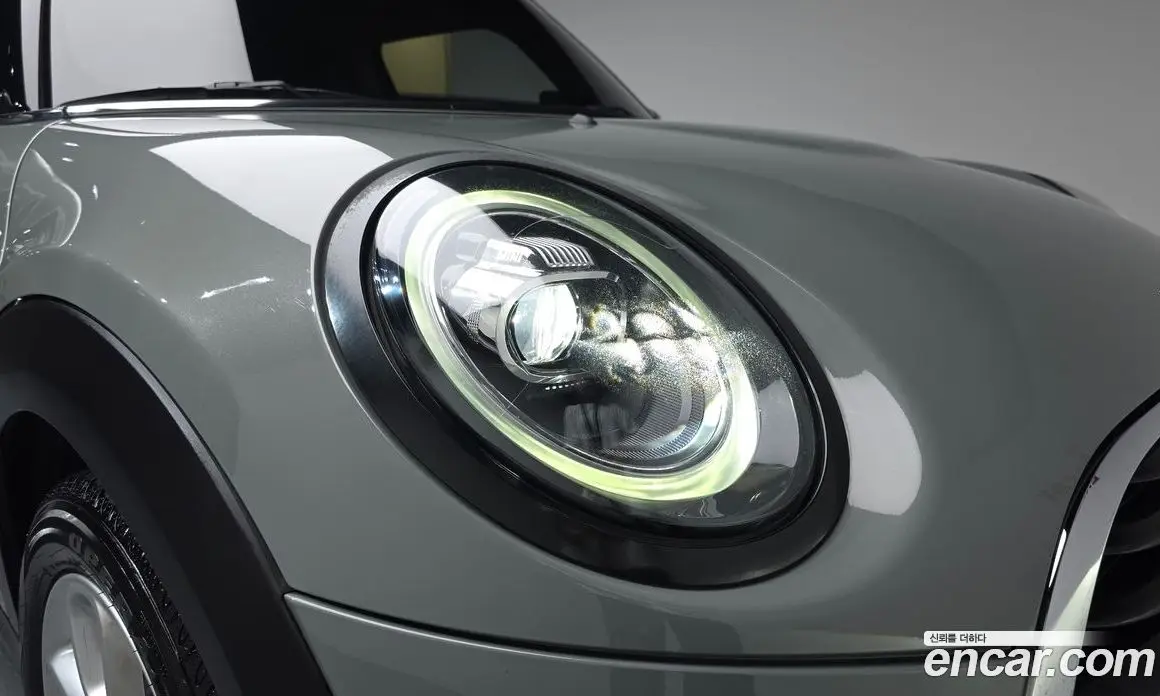 Mini Cooper 2021 1.5 автомат (гидро), фото 8