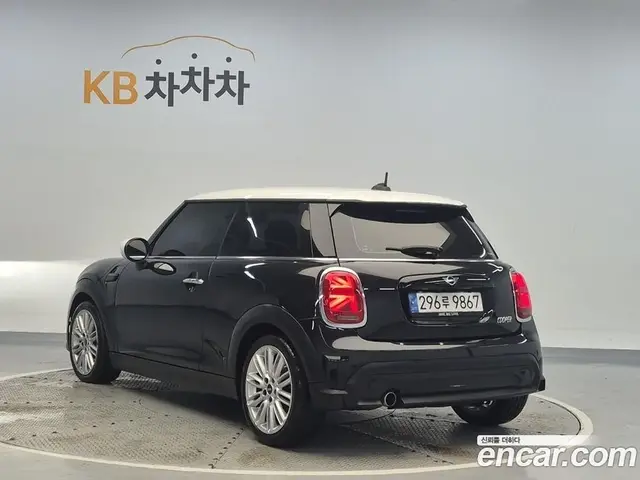 Mini Cooper 2022 1.5 автомат (гидро), миниатюра 2