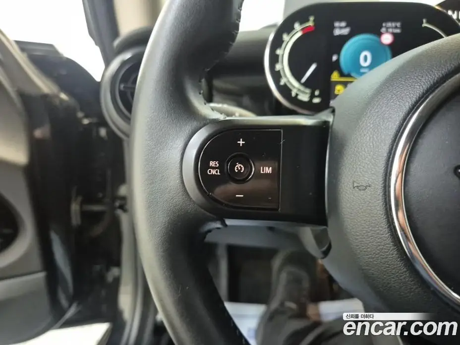 Mini Cooper 2022 1.5 автомат (гидро), фото 14