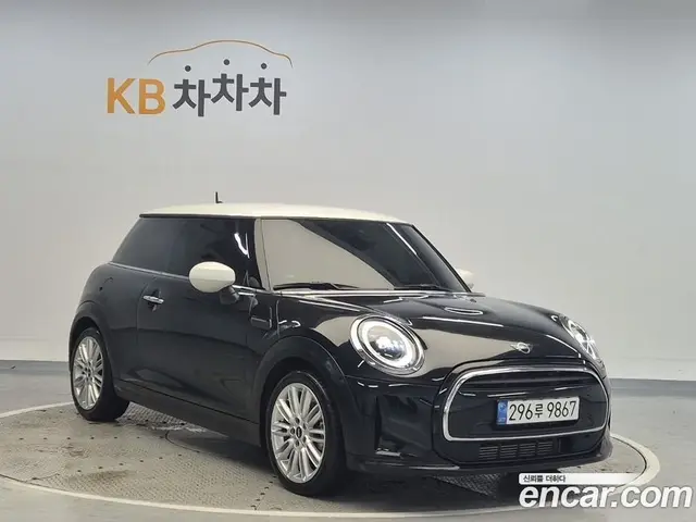 Mini Cooper 2022 1.5 автомат (гидро), миниатюра 4