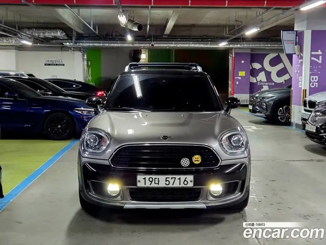 Mini Countryman 2018 1.5 автомат (гидро), миниатюра 1