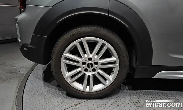 Mini Countryman 2023 1.5 автомат (гидро), миниатюра 5