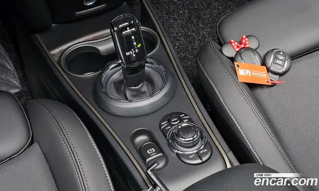 Mini Countryman 2024 1.5 автомат (гидро), миниатюра 11