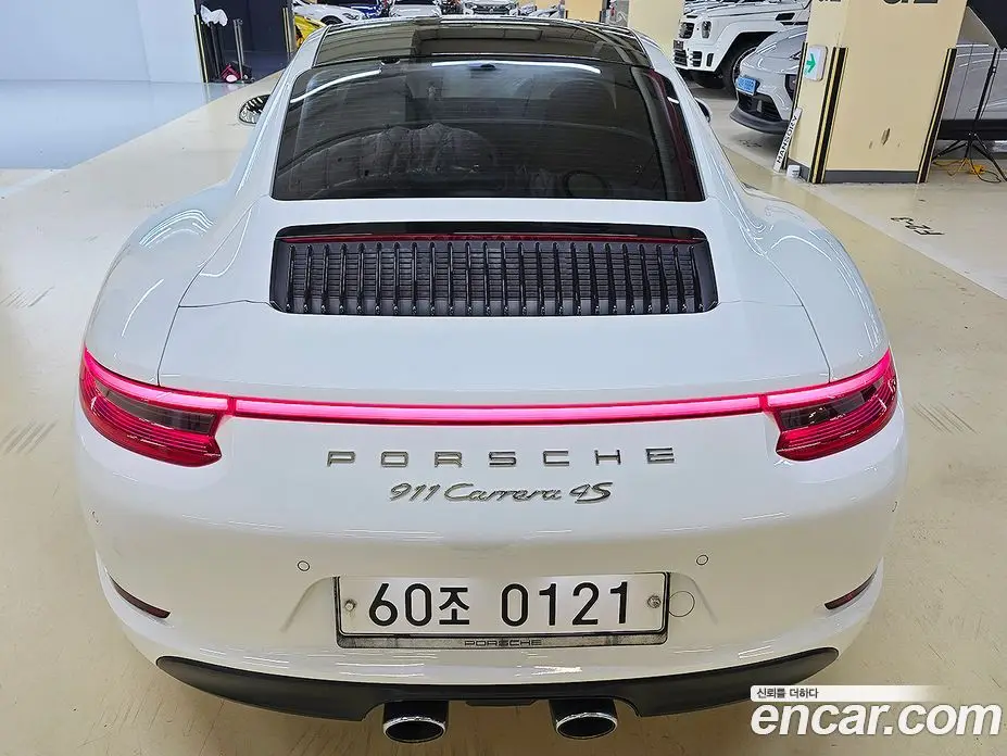 Porsche 911 2016 3.0 автомат (гидро), фото 5