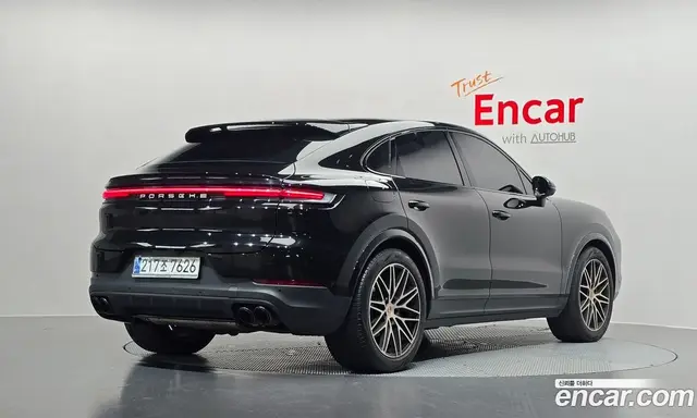 Porsche Cayenne 2024 3.0 автомат (гидро), миниатюра 2