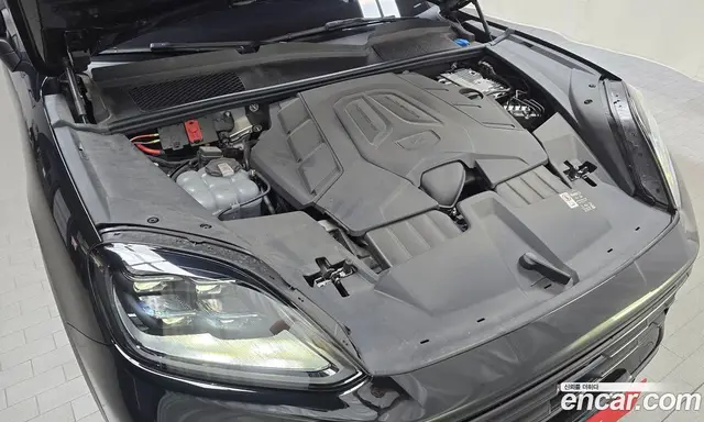 Porsche Cayenne 2024 3.0 автомат (гидро), миниатюра 6