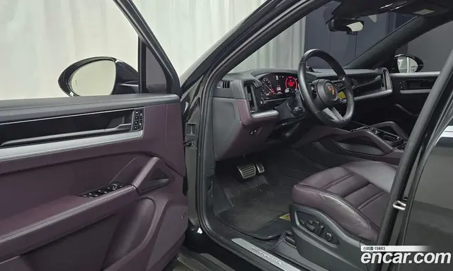 Porsche Cayenne 2024 3.0 автомат (гидро), миниатюра 10